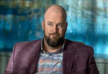 Chris Sullivan Net Worth 2022, Age, Wife, Children, Height, Family, Weight Loss, Movies Chris Sullivan